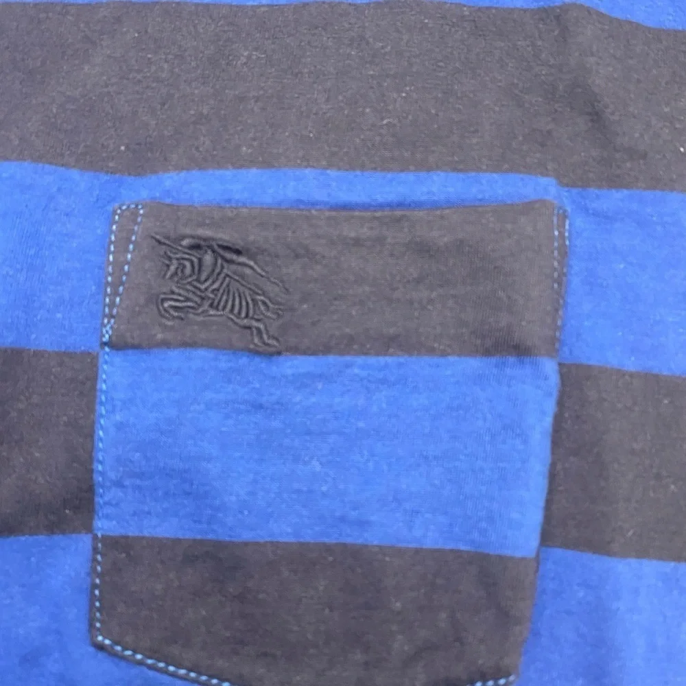 SOLD!!! Burberry Britt Equestrian Logo Pocket Tee Shirt XXL - Picture 3 of 7